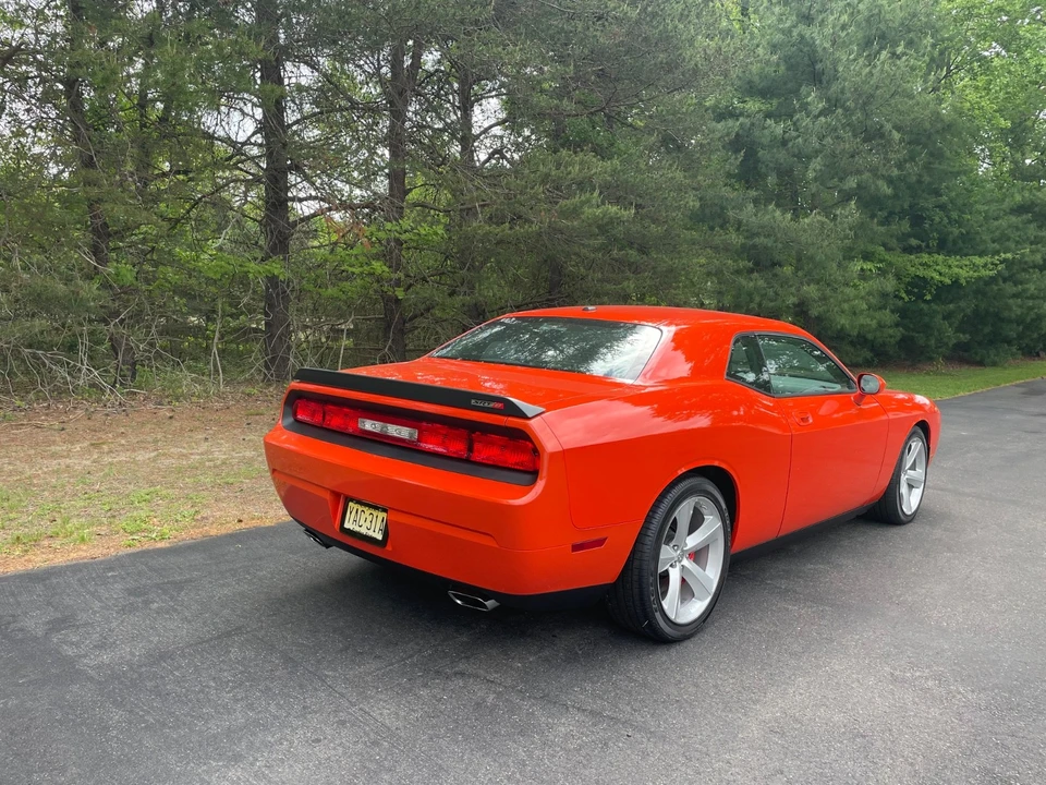 2008 Dodge Challenger SRT8 & 392 3rd Gen - Image 3 of 27