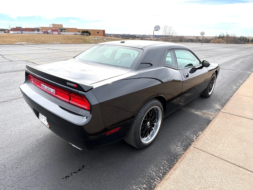 2008 Dodge Challenger SRT8 & 392 3rd Gen - Image 5 of 24