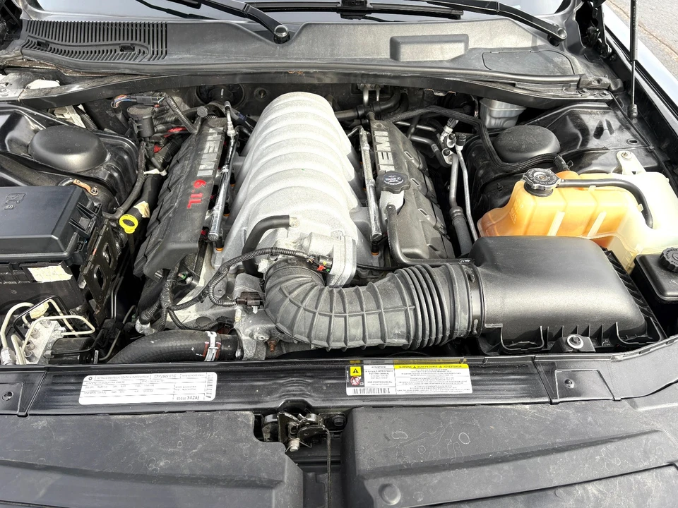 2008 Dodge Challenger SRT8 & 392 3rd Gen - Image 18 of 24