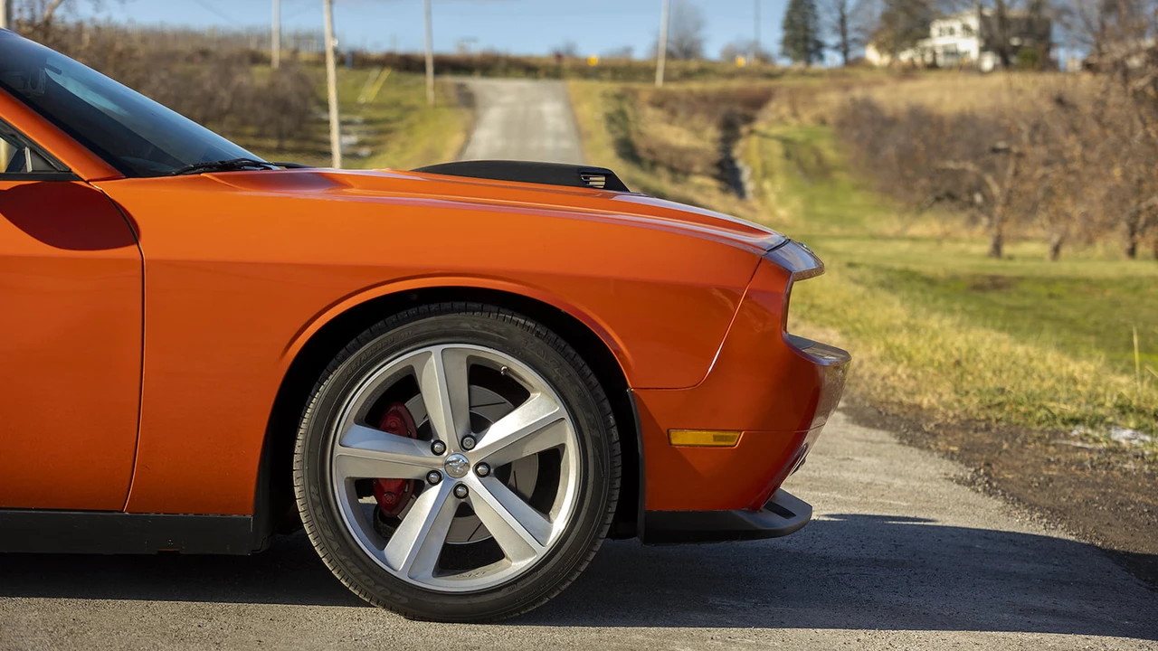 2008 Dodge Challenger SRT8 & 392 3rd Gen - Image 25 of 26