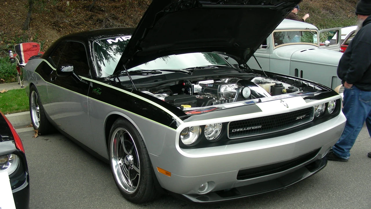 2008 Dodge Challenger SRT8 & 392 3rd Gen - Image 11 of 16