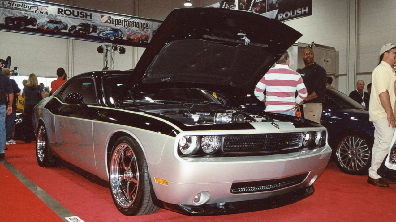 2008 Dodge Challenger SRT8 & 392 3rd Gen - Image 14 of 16