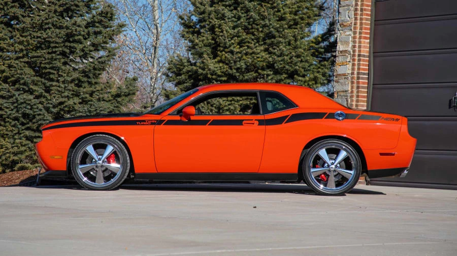 2008 Dodge Challenger SRT8 & 392 3rd Gen - Image 2 of 12