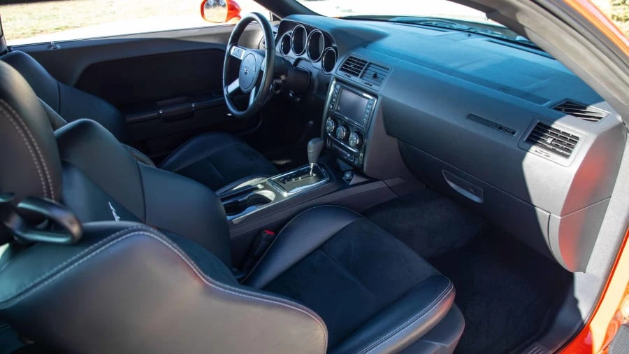 2008 Dodge Challenger SRT8 & 392 3rd Gen - Image 5 of 12