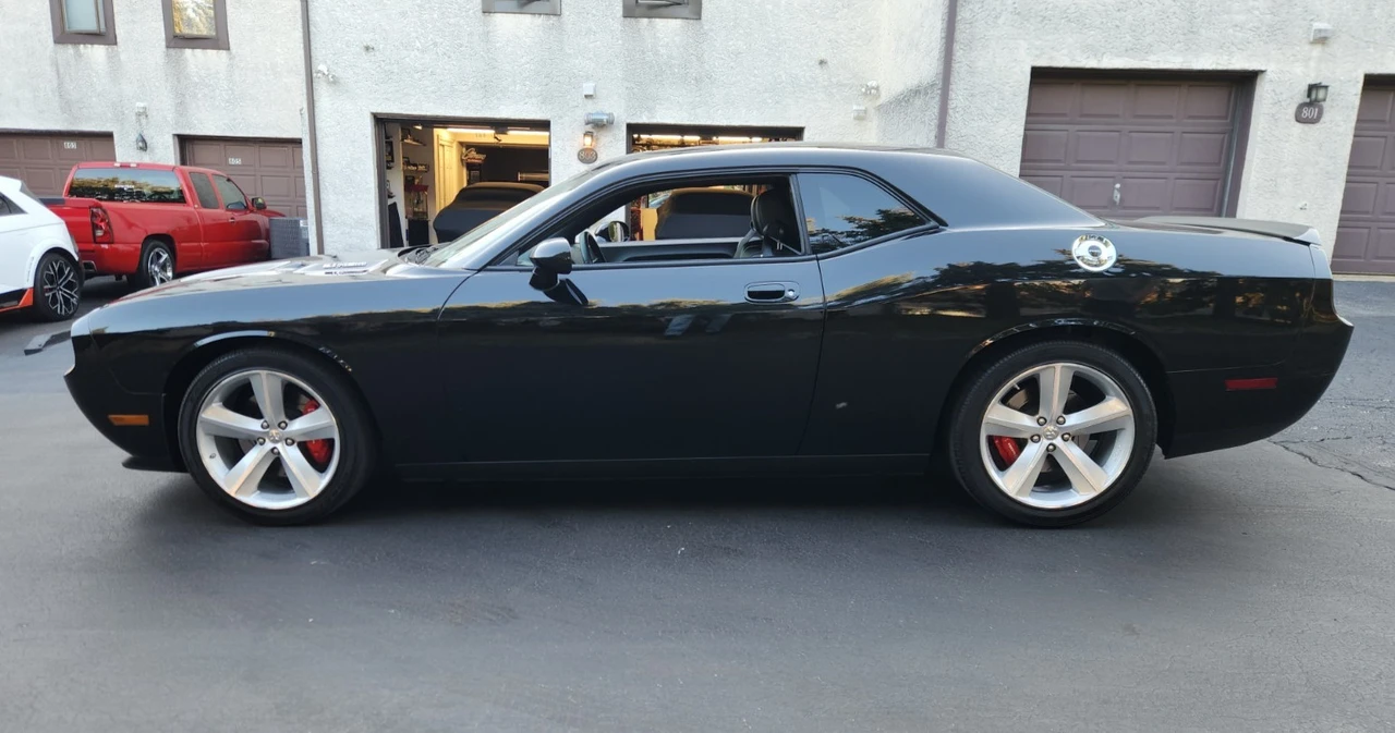 2008 Dodge Challenger SRT8 & 392 3rd Gen - Image 6 of 14
