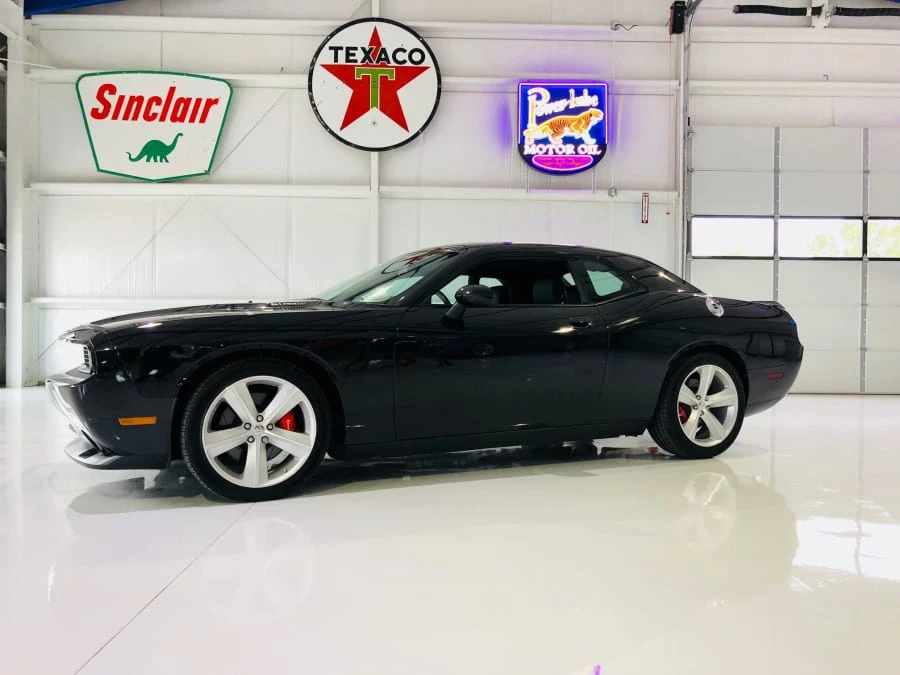 2008 Dodge Challenger SRT8 & 392 3rd Gen - Image 2 of 12