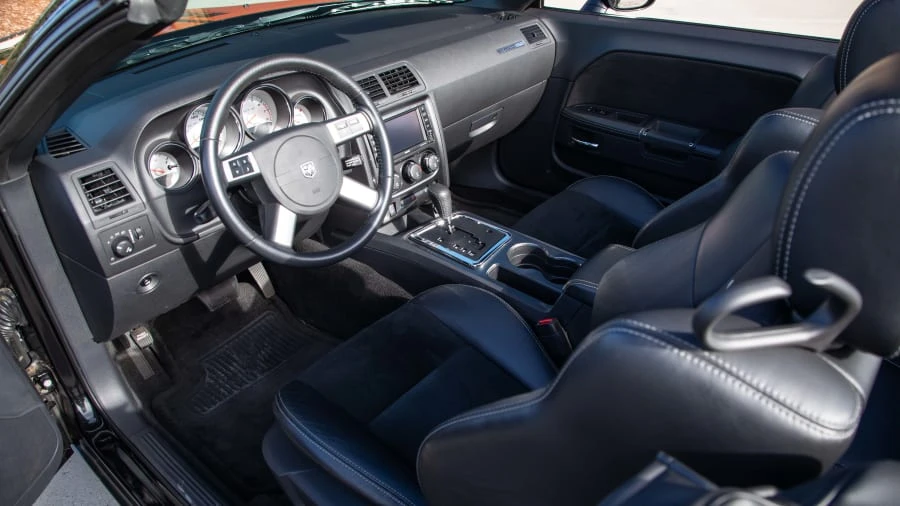 2008 Dodge Challenger SRT8 & 392 3rd Gen - Image 4 of 12