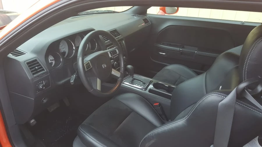 2008 Dodge Challenger SRT8 & 392 3rd Gen - Image 4 of 9
