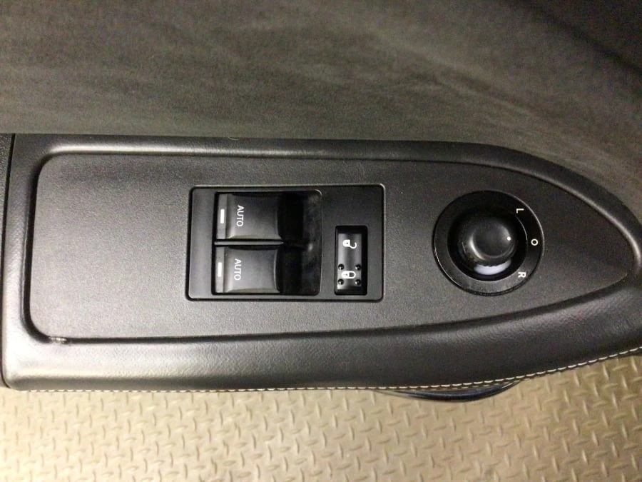 2008 Dodge Challenger SRT8 & 392 3rd Gen - Image 17 of 24