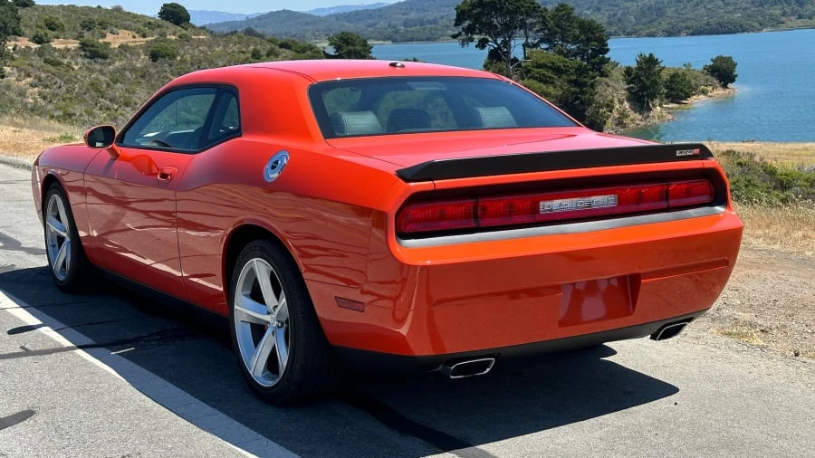 2008 Dodge Challenger SRT8 & 392 3rd Gen - Image 8 of 31