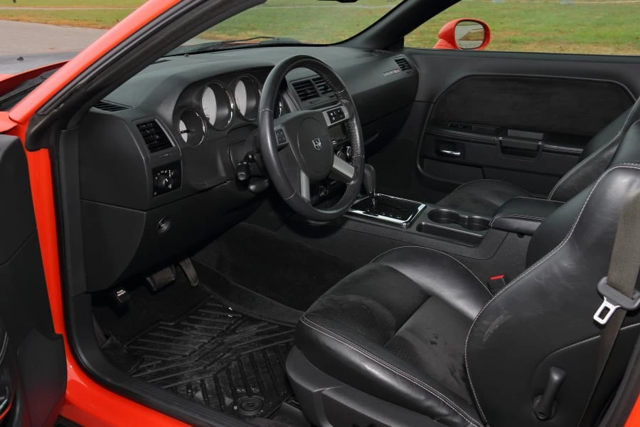2008 Dodge Challenger SRT8 & 392 3rd Gen - Image 26 of 31