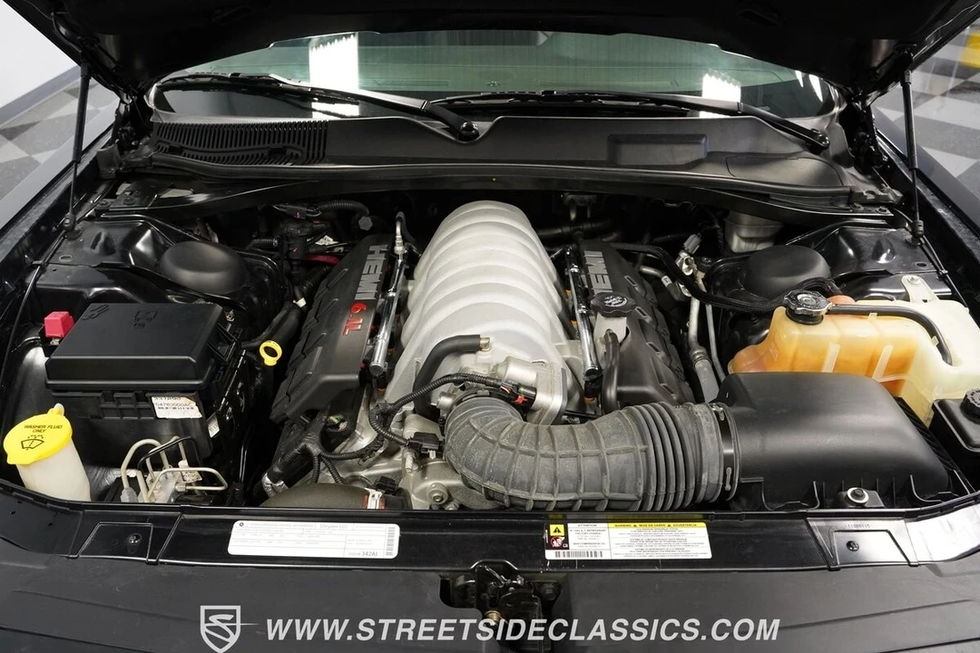 2008 Dodge Challenger SRT8 & 392 3rd Gen - Image 4 of 21