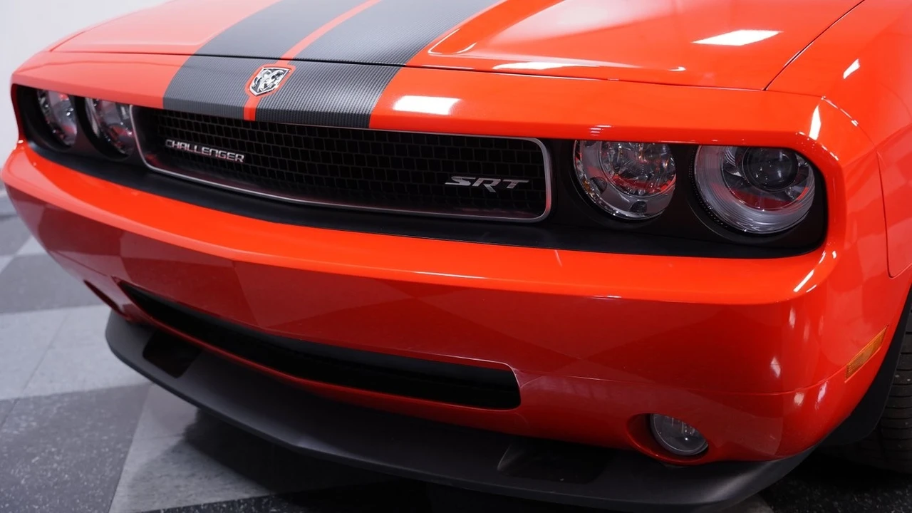 2008 Dodge Challenger SRT8 & 392 3rd Gen - Image 18 of 21