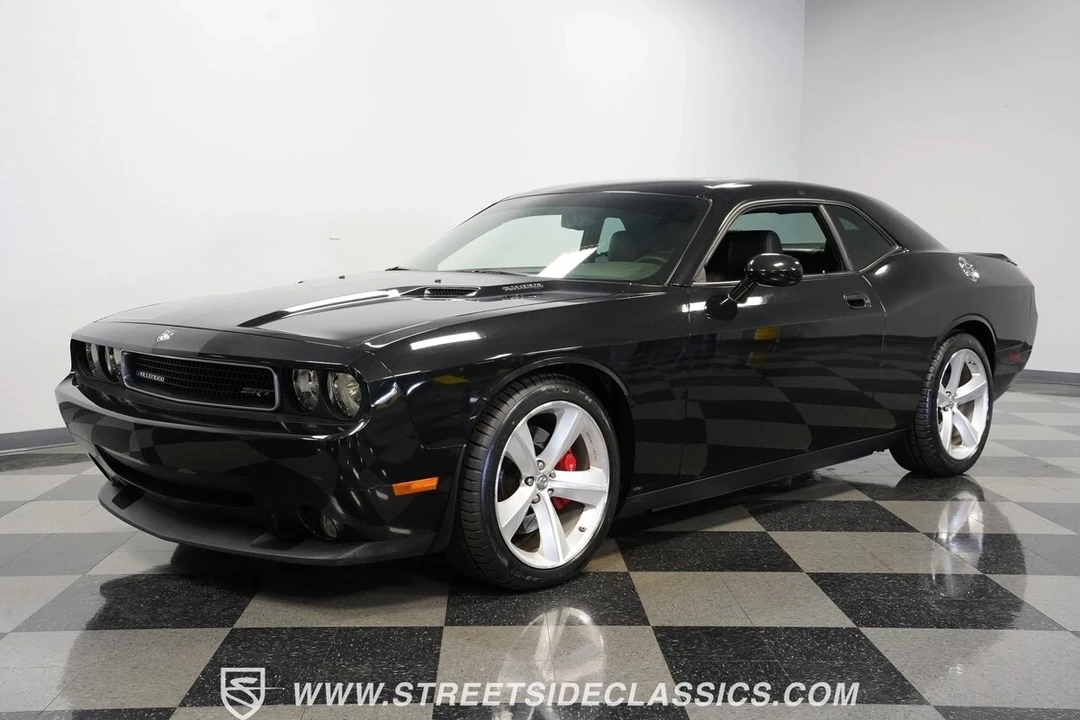 2008 Dodge Challenger SRT8 & 392 3rd Gen - Image 6 of 21