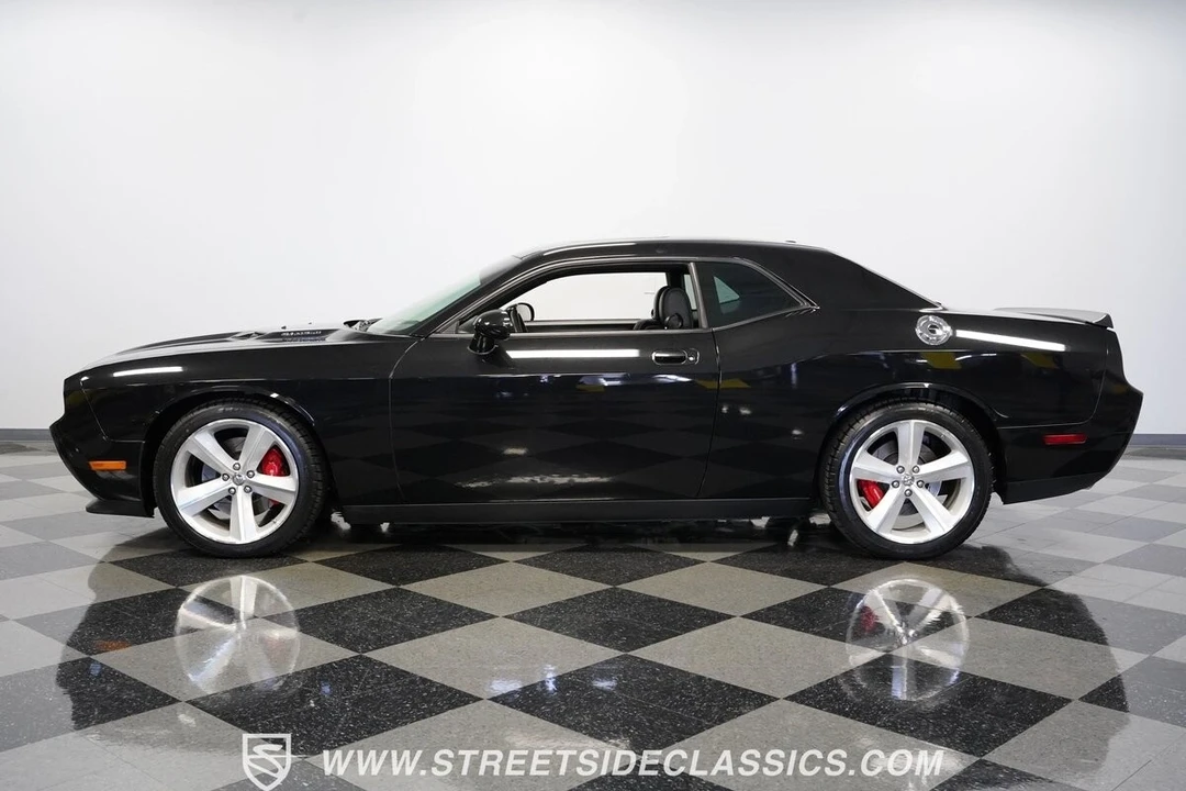 2008 Dodge Challenger SRT8 & 392 3rd Gen - Image 8 of 21