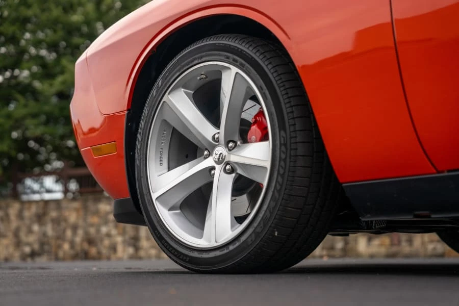 2008 Dodge Challenger SRT8 & 392 3rd Gen - Image 13 of 31