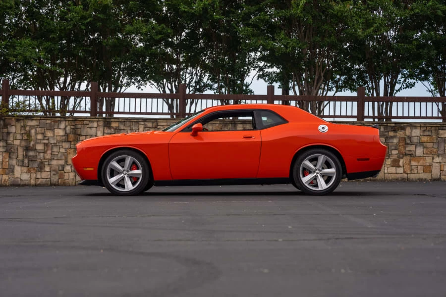2008 Dodge Challenger SRT8 & 392 3rd Gen - Image 2 of 31