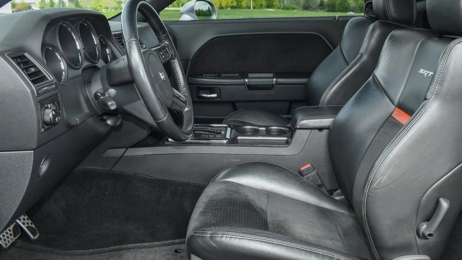 2008 Dodge Challenger SRT8 & 392 3rd Gen - Image 4 of 24