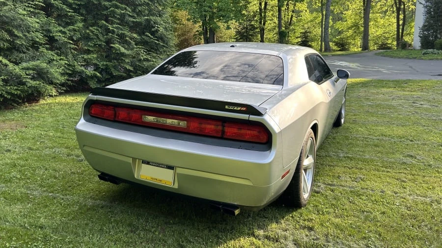 2008 Dodge Challenger SRT8 & 392 3rd Gen - Image 9 of 18