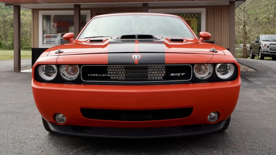 2008 Dodge Challenger SRT8 & 392 3rd Gen - Image 4 of 31