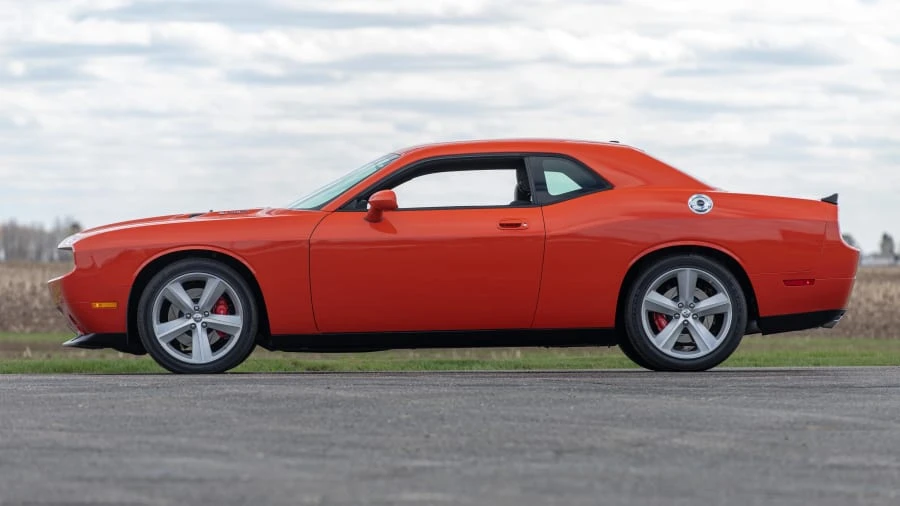 2008 Dodge Challenger SRT8 & 392 3rd Gen - Image 8 of 29
