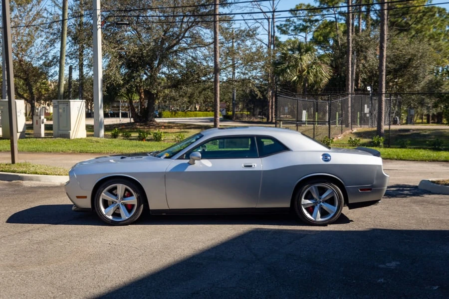 2008 Dodge Challenger SRT8 & 392 3rd Gen - Image 2 of 31