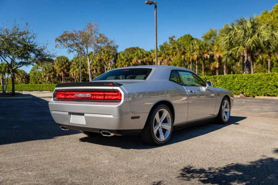 2008 Dodge Challenger SRT8 & 392 3rd Gen - Image 3 of 31