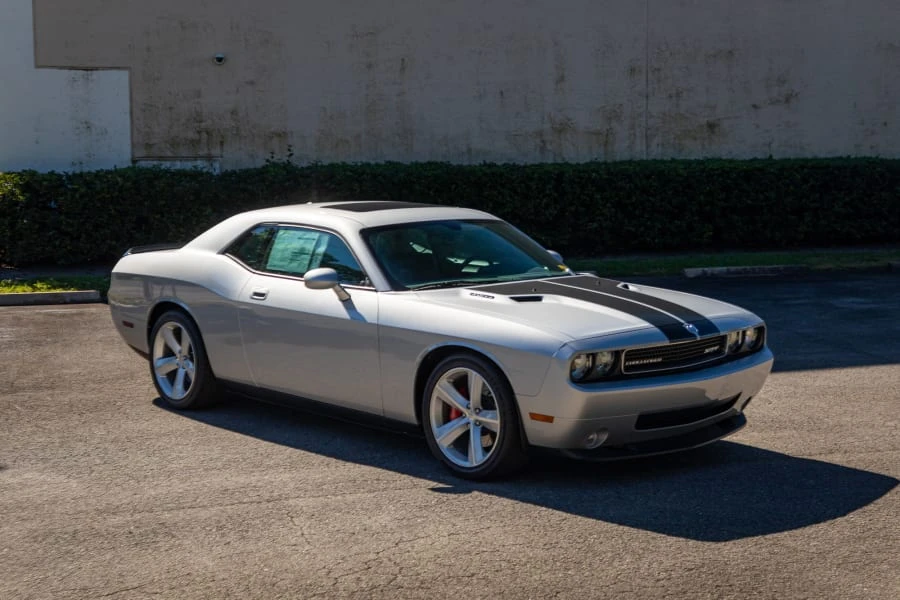 2008 Dodge Challenger SRT8 & 392 3rd Gen - Image 6 of 31