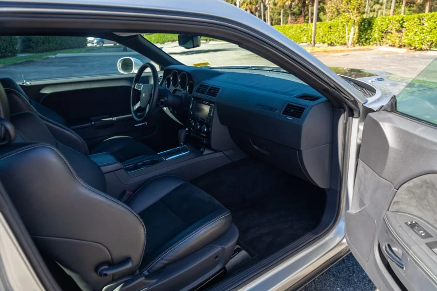2008 Dodge Challenger SRT8 & 392 3rd Gen - Image 21 of 31