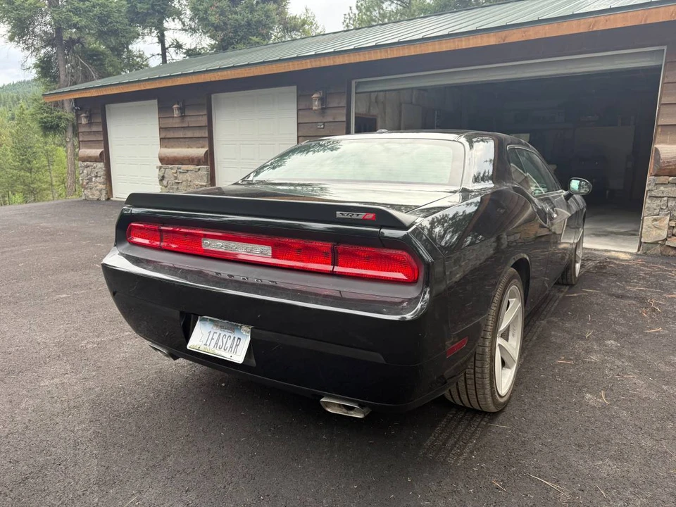2008 Dodge Challenger SRT8 & 392 3rd Gen - Image 3 of 8