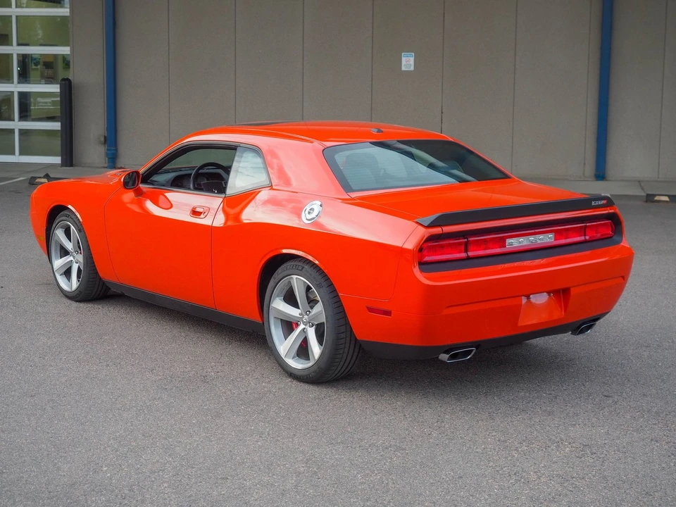 2008 Dodge Challenger SRT8 & 392 3rd Gen - Image 8 of 31