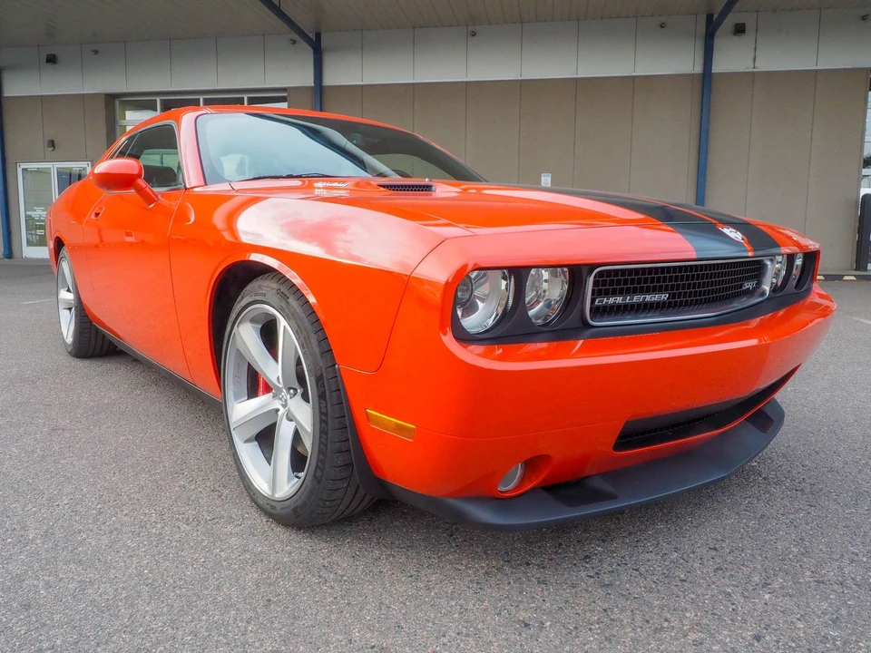 2008 Dodge Challenger SRT8 & 392 3rd Gen - Image 15 of 31