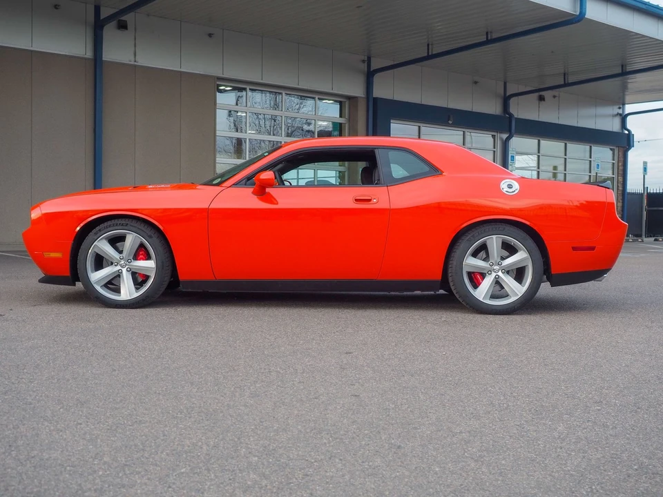 2008 Dodge Challenger SRT8 & 392 3rd Gen - Image 10 of 31