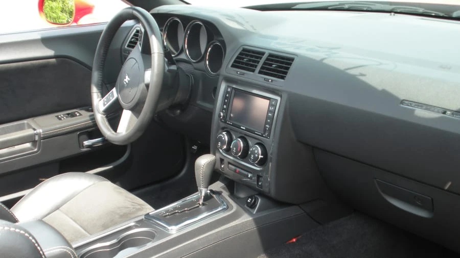 2008 Dodge Challenger SRT8 & 392 3rd Gen - Image 4 of 5