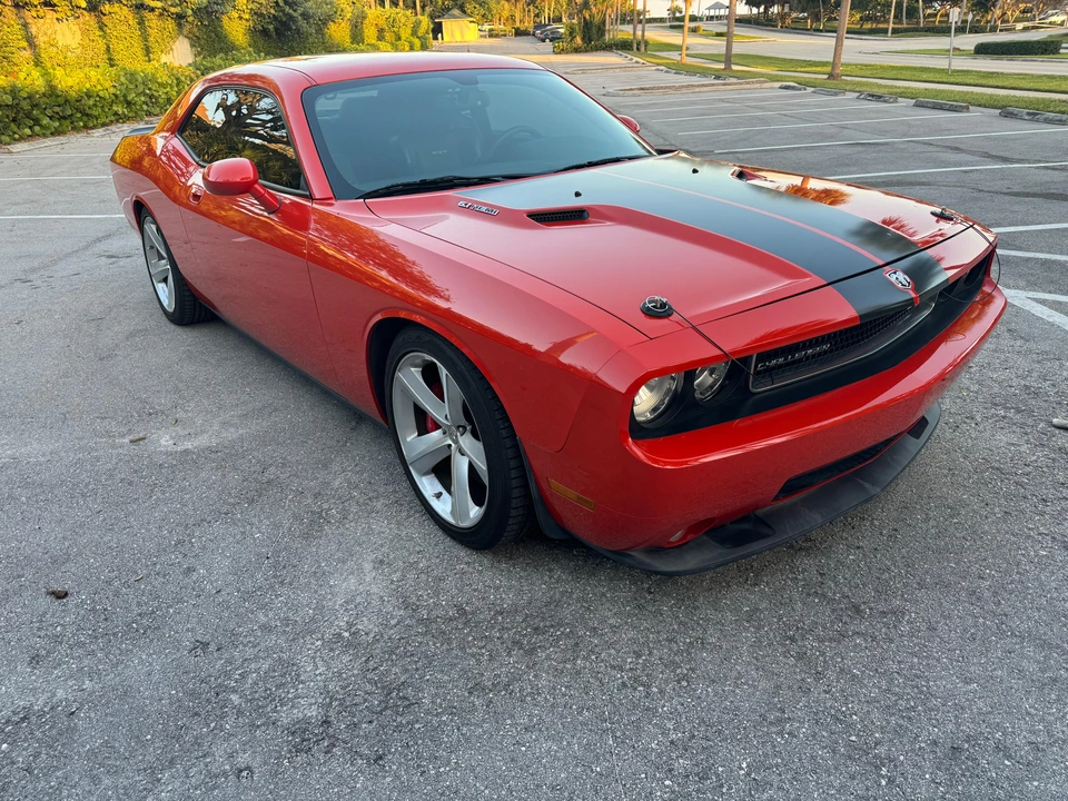 2008 Dodge Challenger SRT8 & 392 3rd Gen - Image 16 of 31