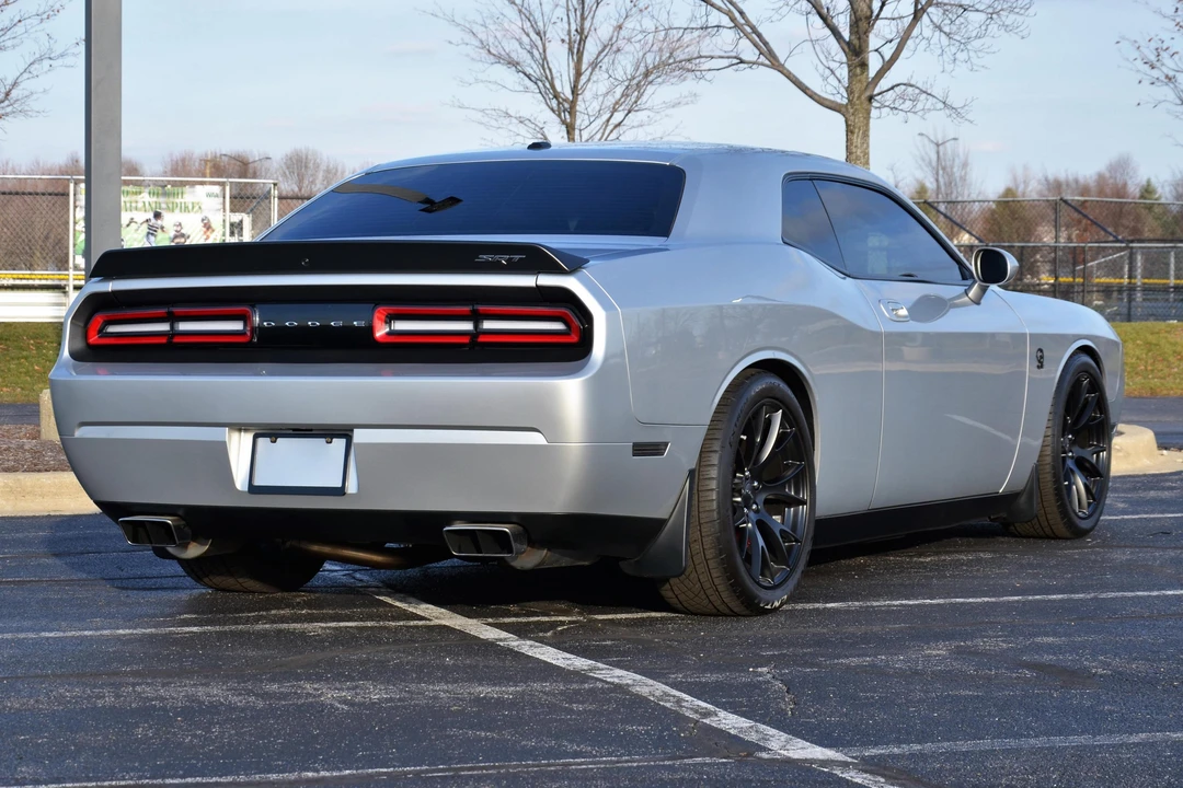 2008 Dodge Challenger SRT8 & 392 3rd Gen - Image 4 of 5