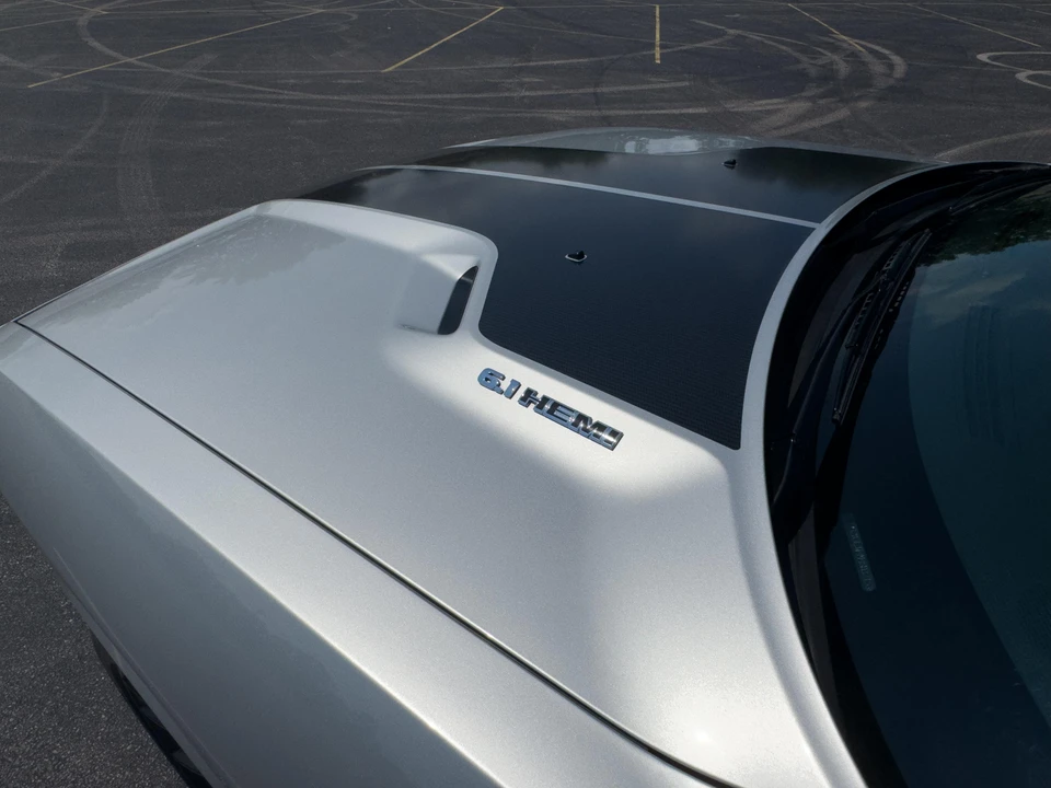 2008 Dodge Challenger SRT8 & 392 3rd Gen - Image 18 of 31