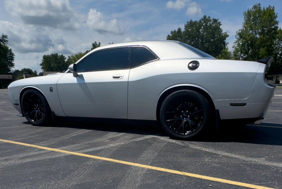 2008 Dodge Challenger SRT8 & 392 3rd Gen - Image 10 of 31