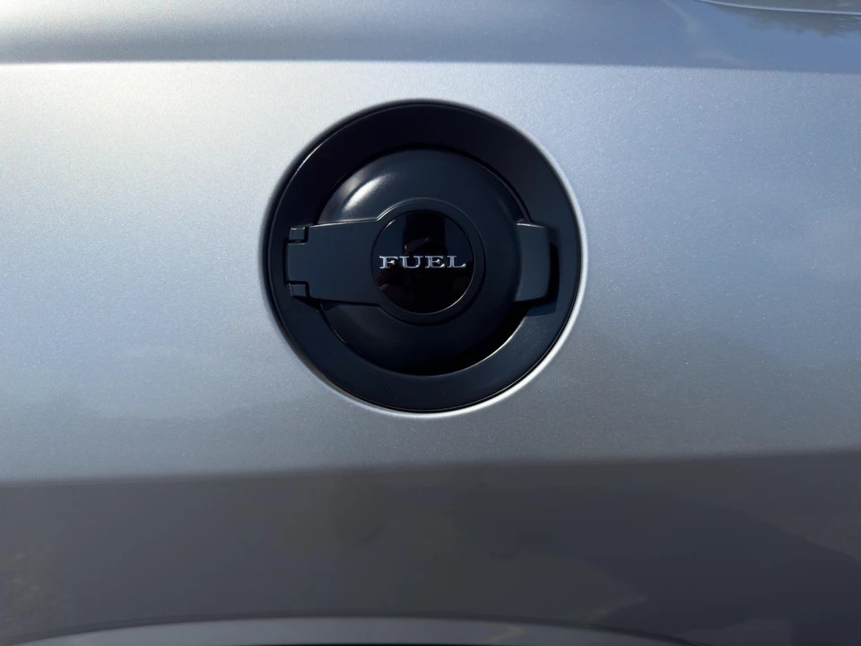 2008 Dodge Challenger SRT8 & 392 3rd Gen - Image 23 of 31