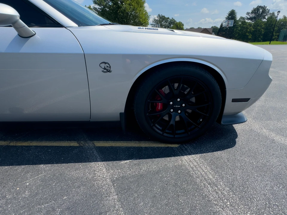 2008 Dodge Challenger SRT8 & 392 3rd Gen - Image 28 of 31