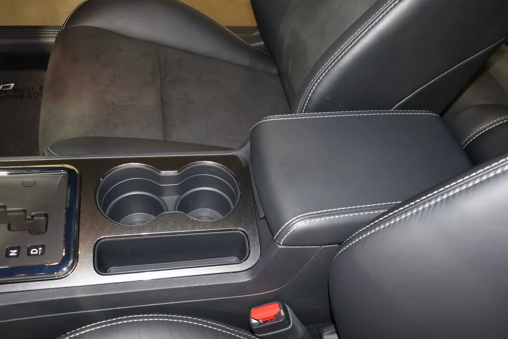 2008 Dodge Challenger SRT8 & 392 3rd Gen - Image 18 of 21