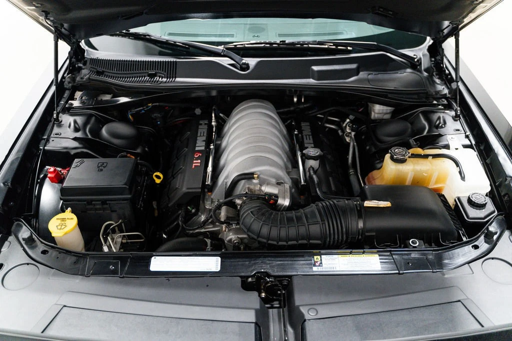 2008 Dodge Challenger SRT8 & 392 3rd Gen - Image 2 of 24