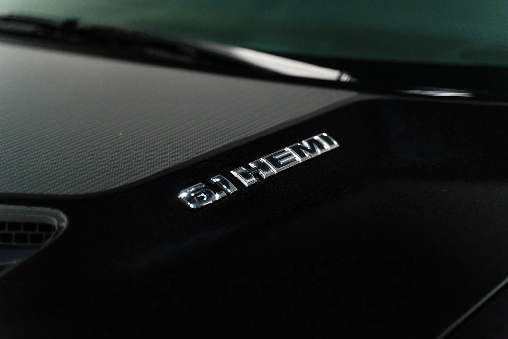 2008 Dodge Challenger SRT8 & 392 3rd Gen - Image 7 of 24