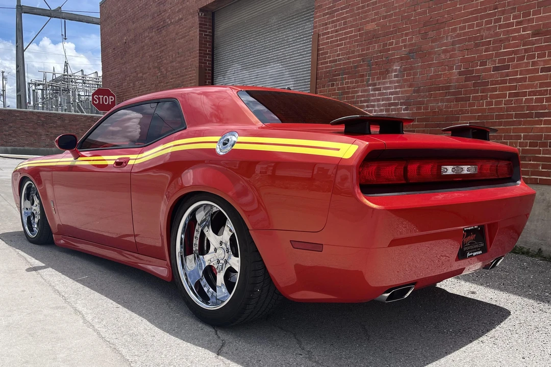 2008 Dodge Challenger SRT8 & 392 3rd Gen - Image 4 of 5