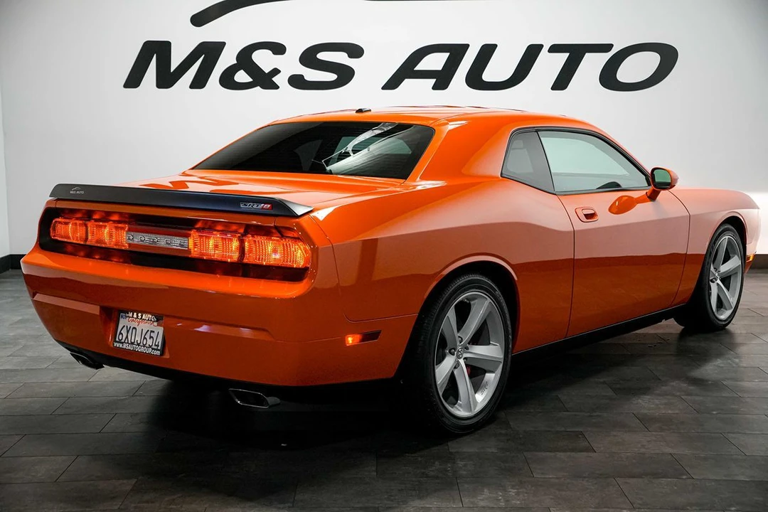 2008 Dodge Challenger SRT8 & 392 3rd Gen - Image 6 of 30