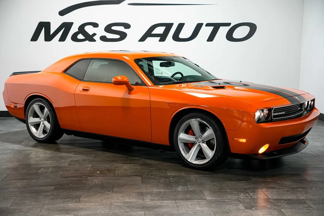 2008 Dodge Challenger SRT8 & 392 3rd Gen - Image 8 of 30