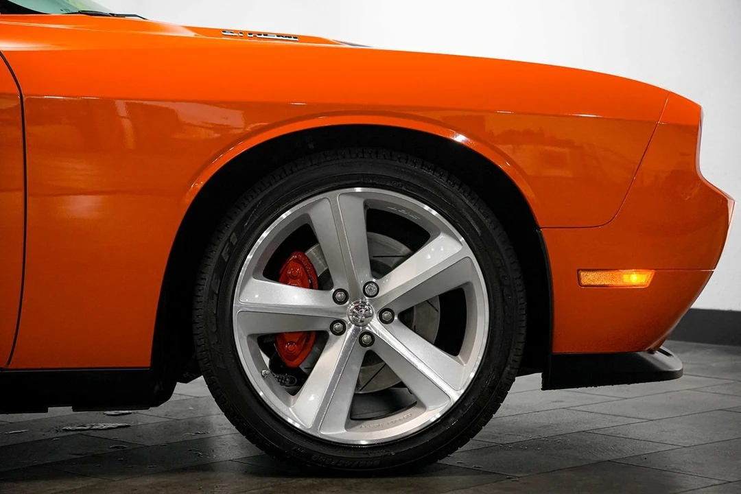 2008 Dodge Challenger SRT8 & 392 3rd Gen - Image 10 of 30