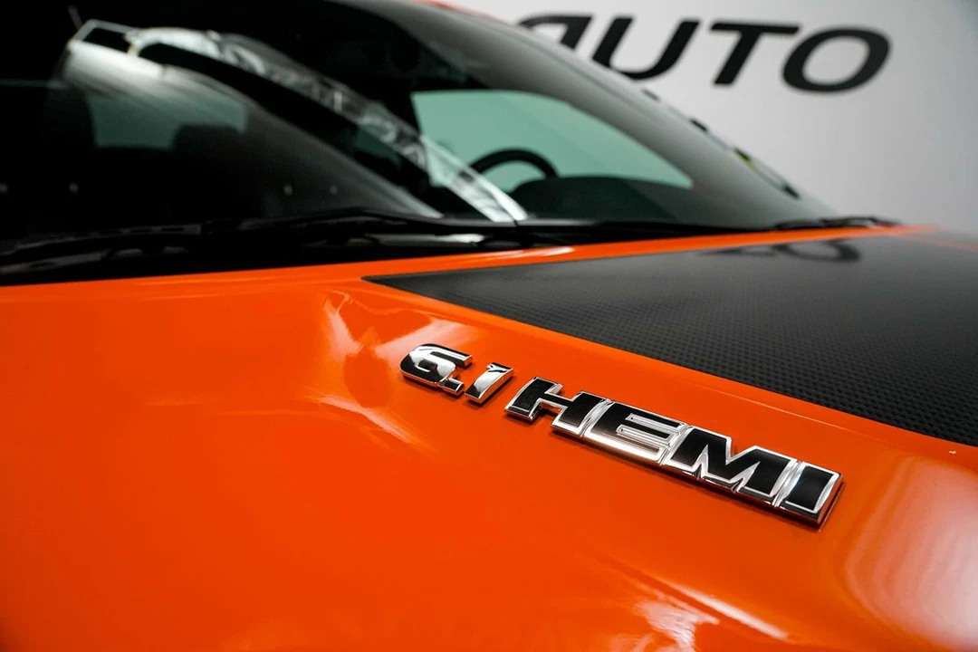 2008 Dodge Challenger SRT8 & 392 3rd Gen - Image 15 of 30