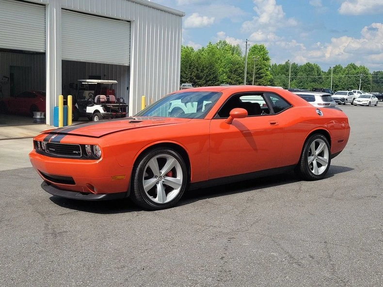 2008 Dodge Challenger SRT8 & 392 3rd Gen - Image 2 of 10