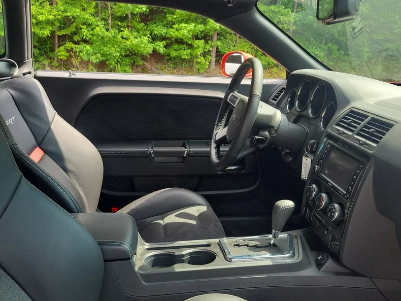 2008 Dodge Challenger SRT8 & 392 3rd Gen - Image 5 of 10